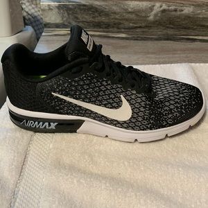 Men’s Nike AirMax Shoes